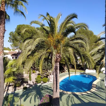 Appartamento Buganvilla Pool Muntanya la Sella