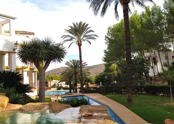Appartement Buganvilla Pool Muntanya la Sella