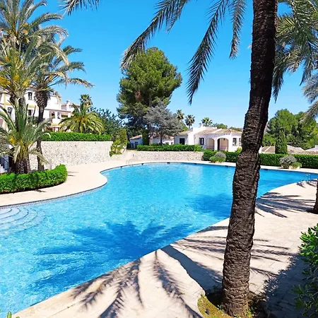 Apartment Buganvilla Pool