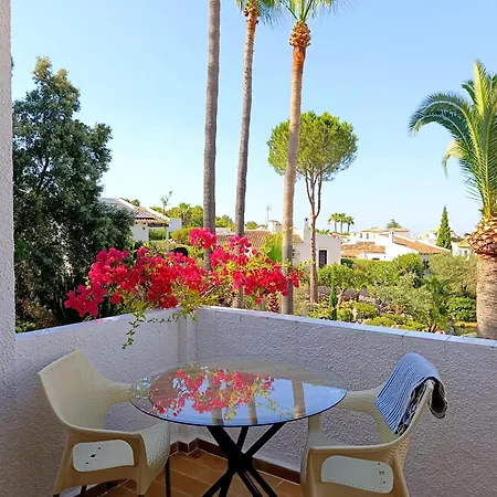 Buganvilla Pool Apartment *