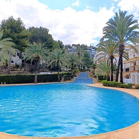 Buganvilla Pool *