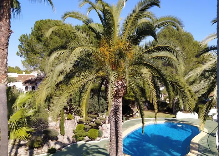 Appartamento Buganvilla Pool Muntanya la Sella